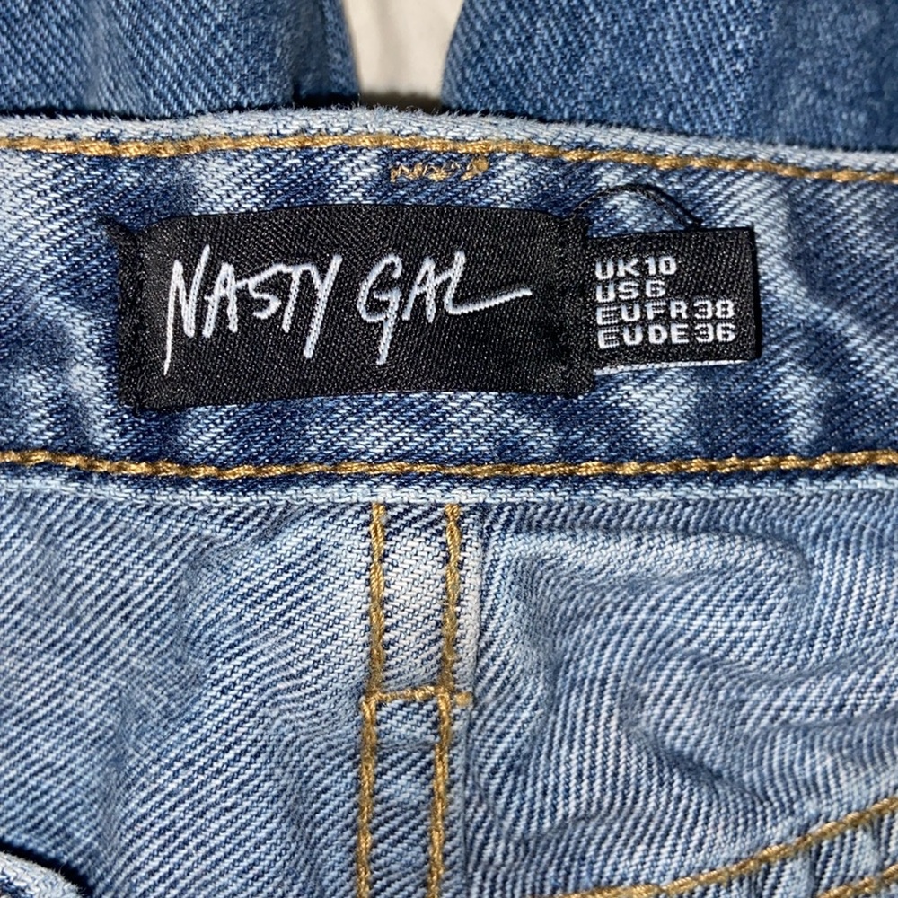 Nasty Gal Cropped Ripped Jeans - Picture 4 of 6